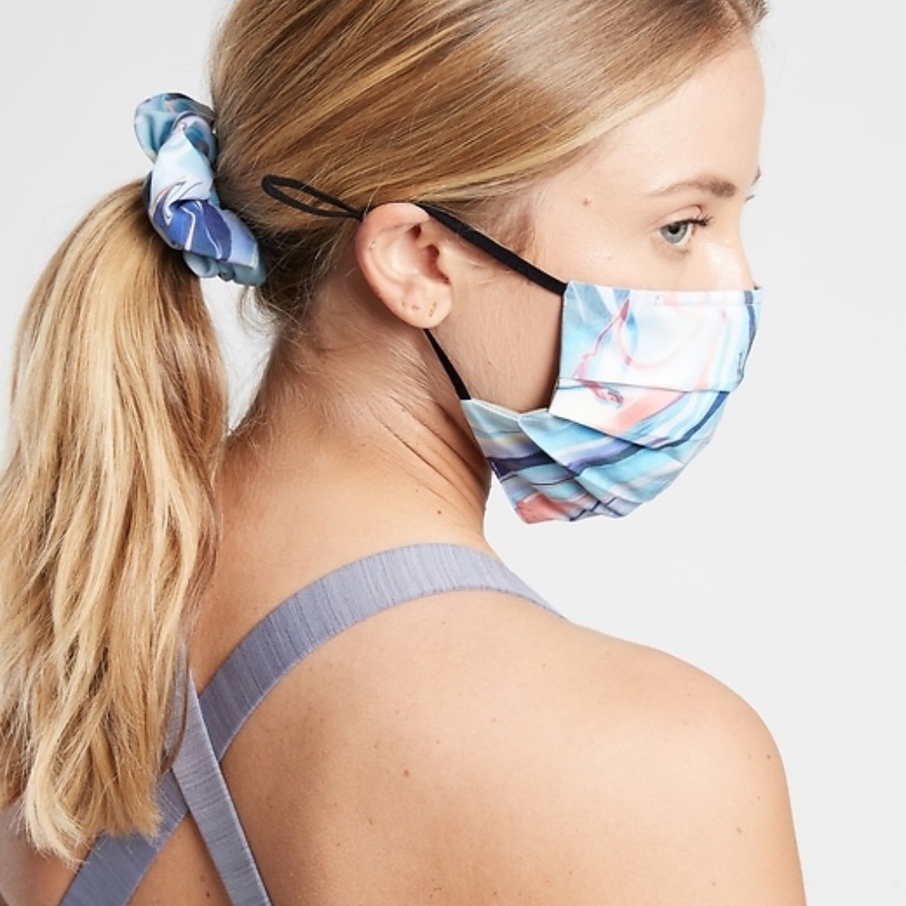 Athleta Everyday Non Medical Face Masks - Picture 3 of 7